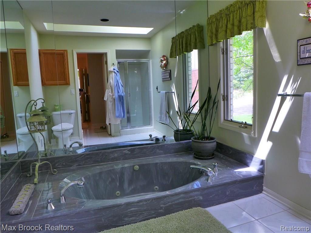 2875 Portage Trail Drive Rochester Hills, MI 48309 - Photo 30 of 52