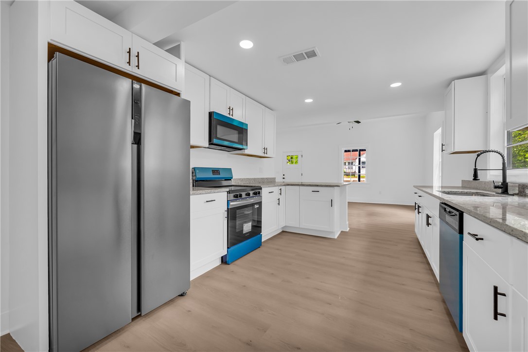 904 East Main Street Seneca, SC 29678 - Photo 13 of 50