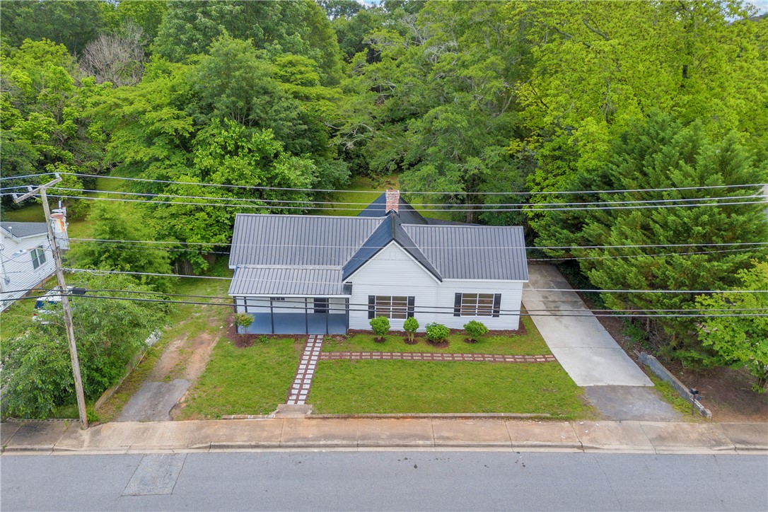 904 East Main Street Seneca, SC 29678 - Photo 4 of 50