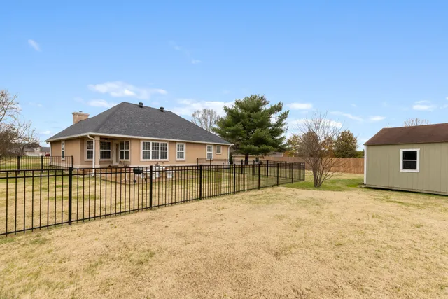 $500,000 | 1240 Hunters Point Lane, Spring Hill, TN 37174
