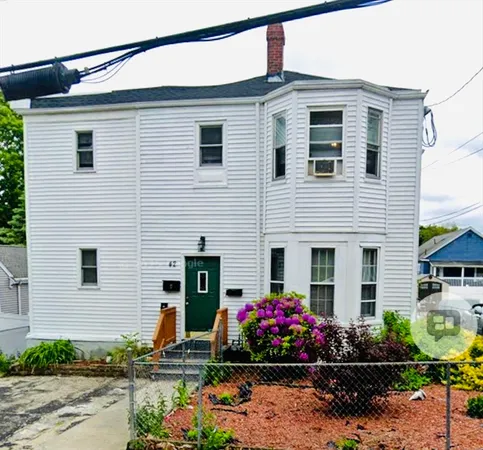 $4,000 | 42 Sunnyside Street, Unit 1, Boston, MA 02136