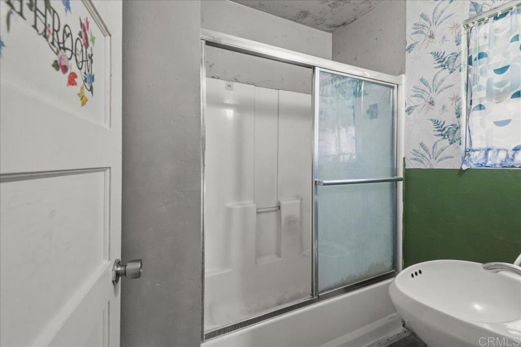 12830 Mapleview Street Lakeside, CA 92040 - Photo 13 of 27