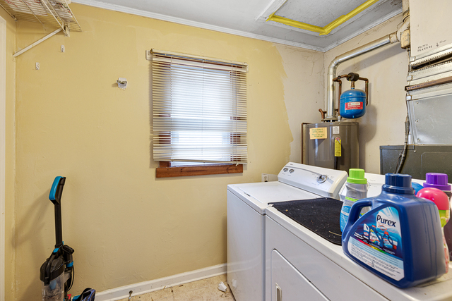 81-83 Eagle Point Road Fox Lake, IL 60020 - Photo 15 of 23 a utility room with a window