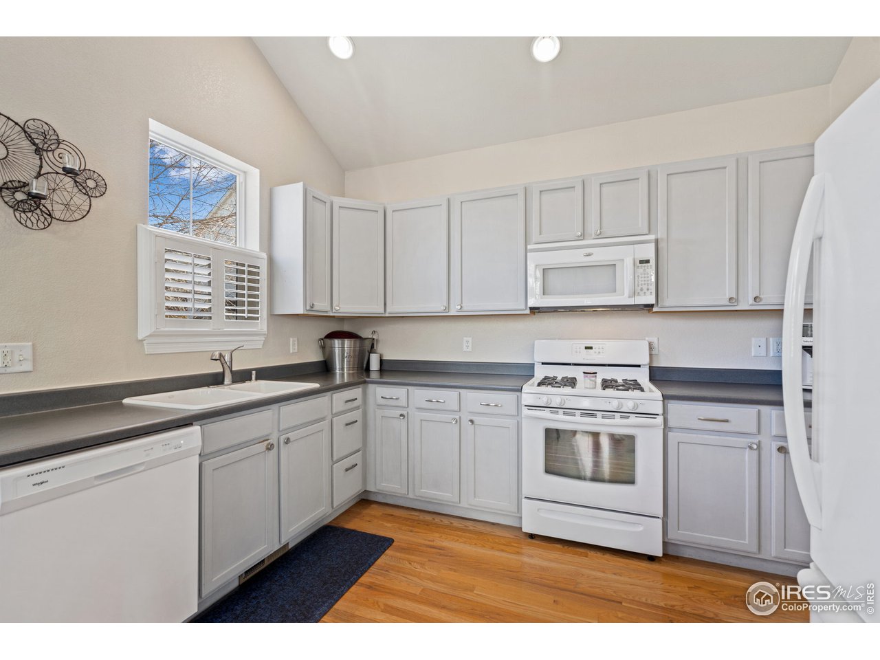 2250 Trestle Road Fort Collins, CO 80525 - Photo 7 of 22 Kitchen
