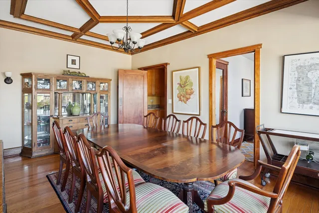 $550,000 | 1353 West Wilson Avenue, Unit 2, Chicago, IL 60640