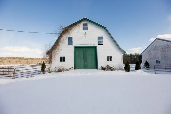 $650,000 | 0 Middle Road, Hancock, NH 03449