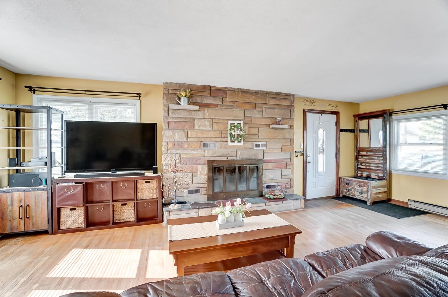 9804 Bethel Road Fort Wayne, IN 46818 - Photo 5 of 34