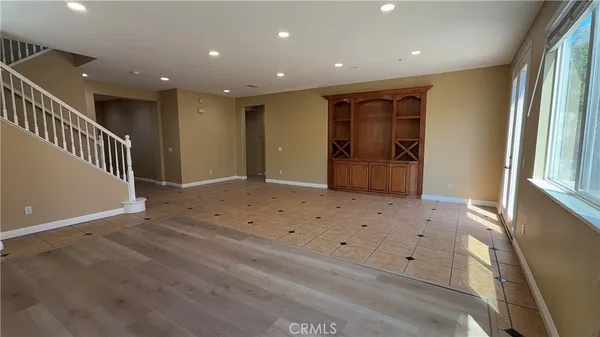 $819,000 | 6959 Tailwind Lane, Fontana, CA 92336