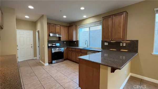 $819,000 | 6959 Tailwind Lane, Fontana, CA 92336