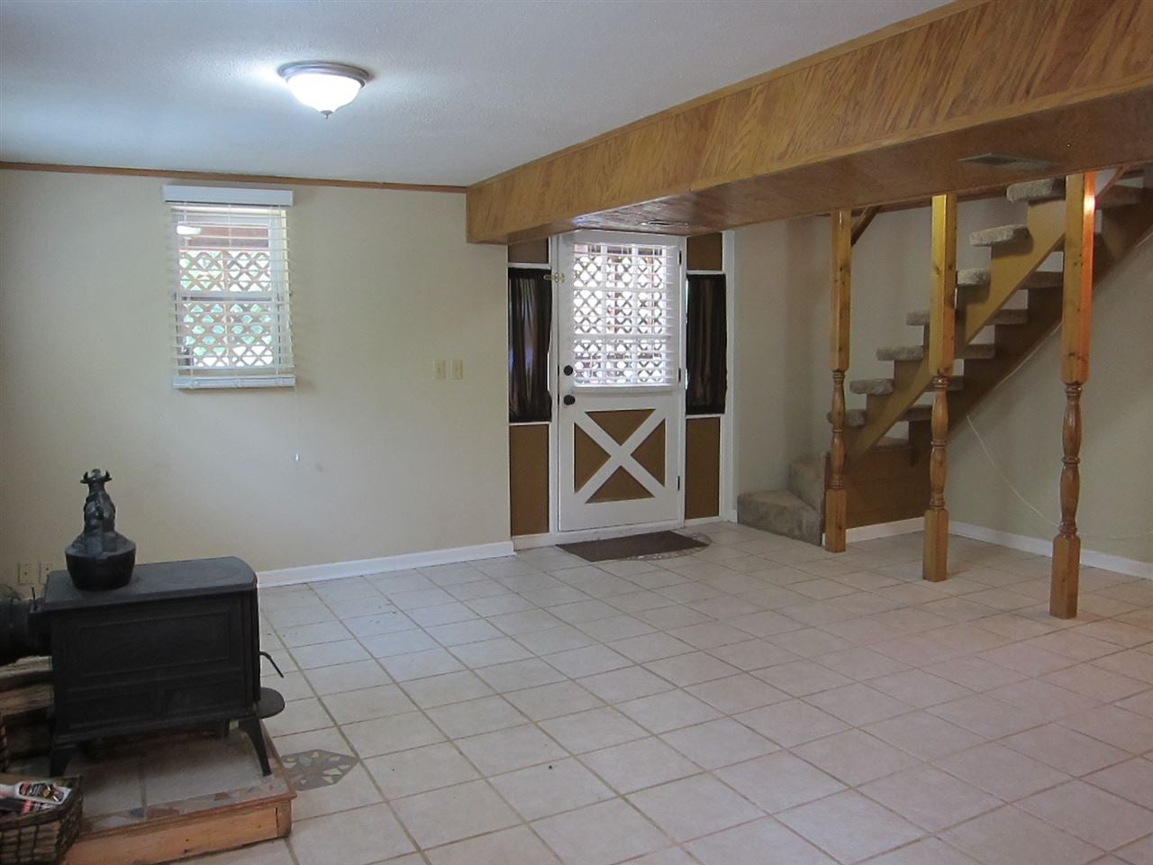 1696 Goodwill Road Huntington, WV 25704 - Photo 8 of 26 Gallery Image 8