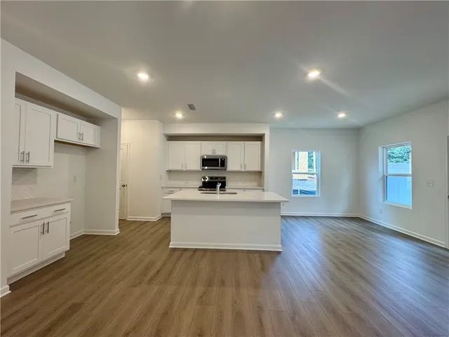 $349,900 | 5321 Frontier Court, Flowery Branch, GA 30542