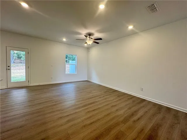 $349,900 | 5321 Frontier Court, Flowery Branch, GA 30542