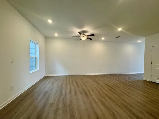 $349,900 | 5321 Frontier Court, Flowery Branch, GA 30542