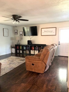 3217 Bethel Road Pulaski, TN 38478 - Photo 6 of 38 Gallery Image 6