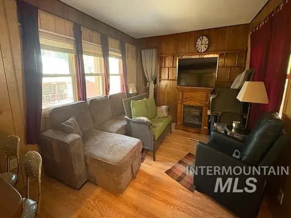 $199,000 | 11 Lucky Circle, Garden Valley, ID 83622