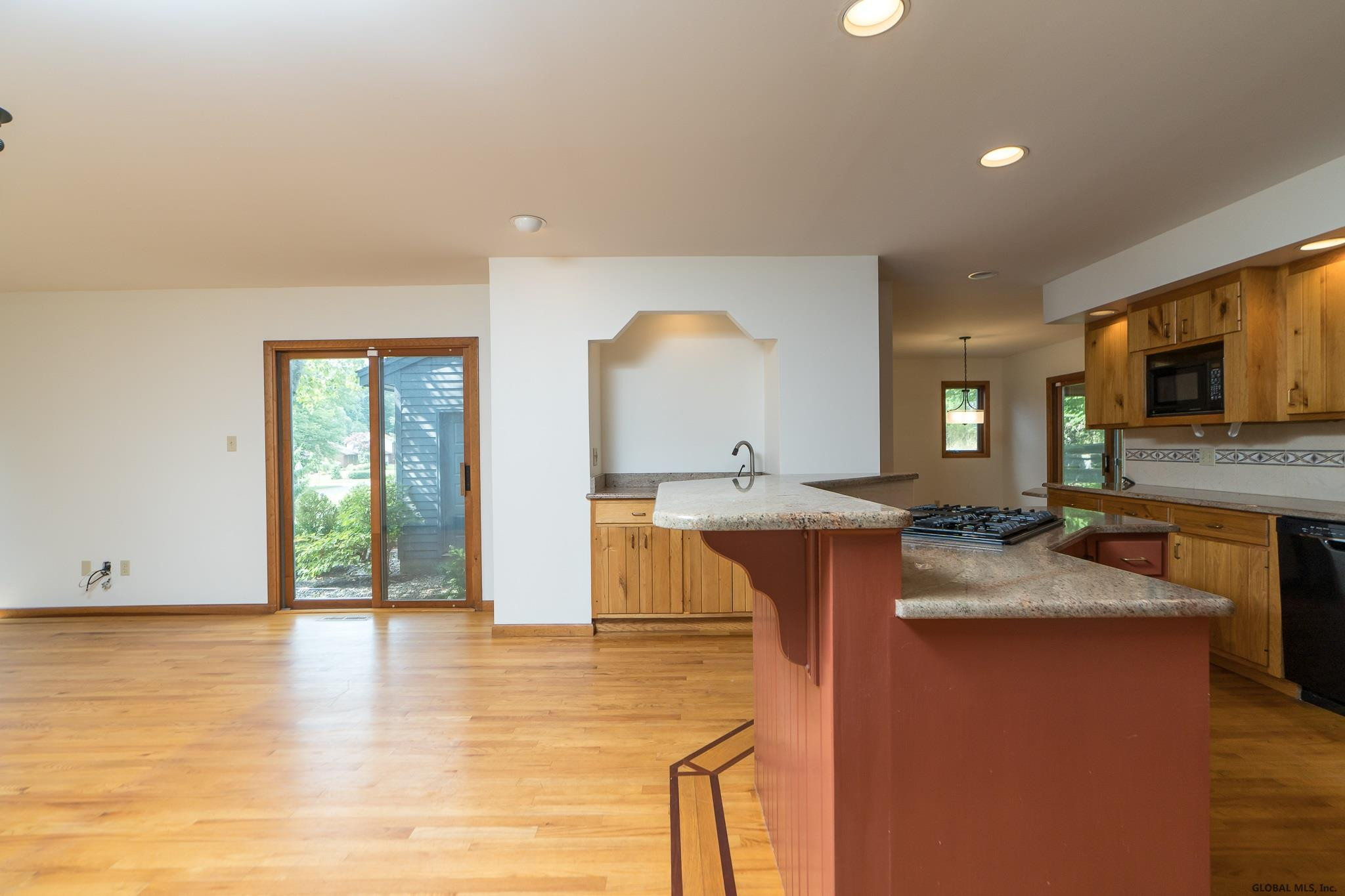 1389 Rowe Road Niskayuna, NY 12309 - Photo 16 of 54 Photo 17