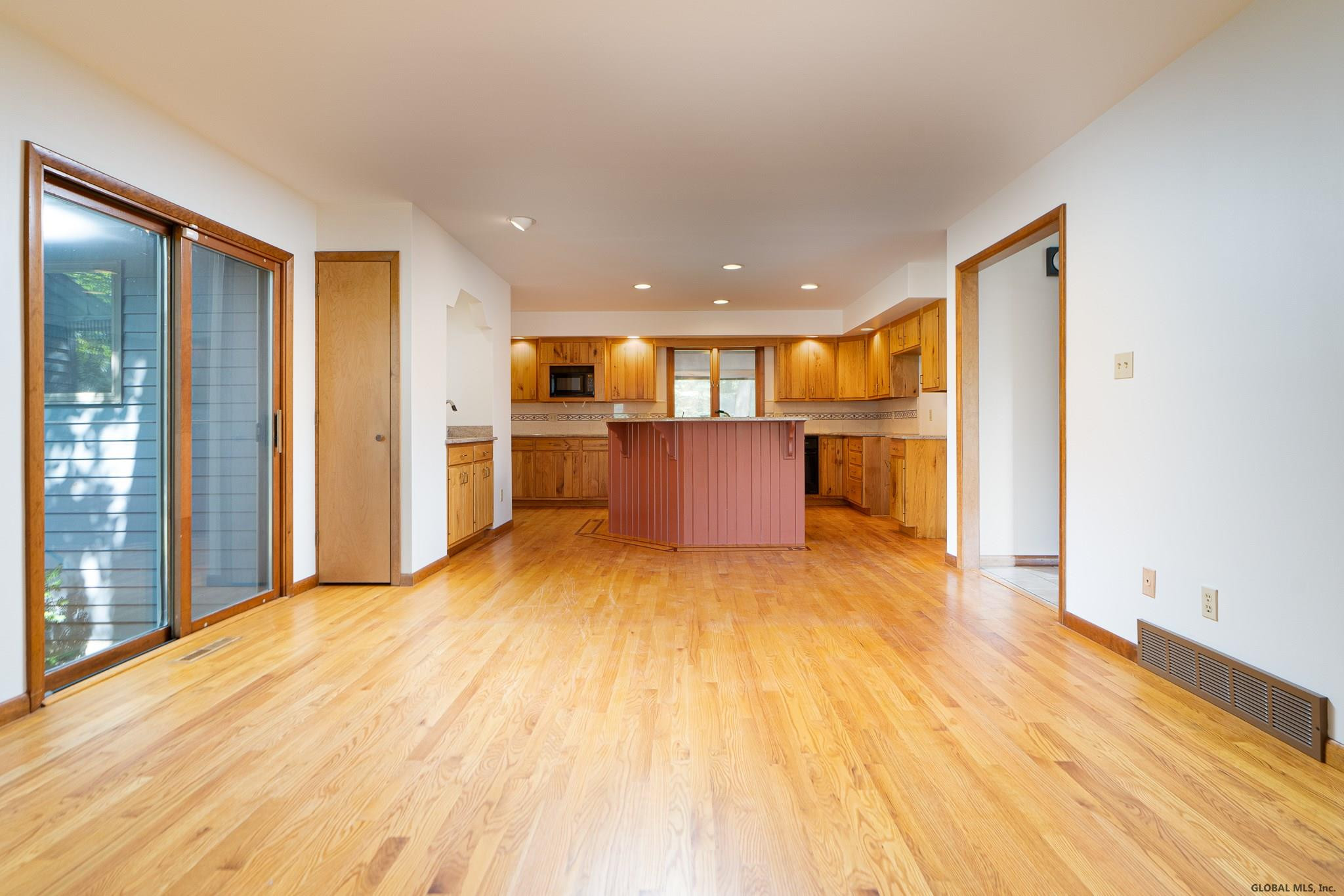 1389 Rowe Road Niskayuna, NY 12309 - Photo 18 of 54 Photo 19