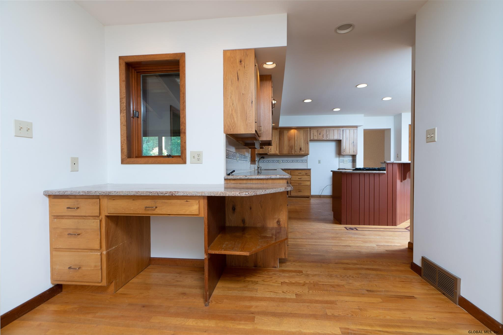 1389 Rowe Road Niskayuna, NY 12309 - Photo 21 of 54 Photo 22