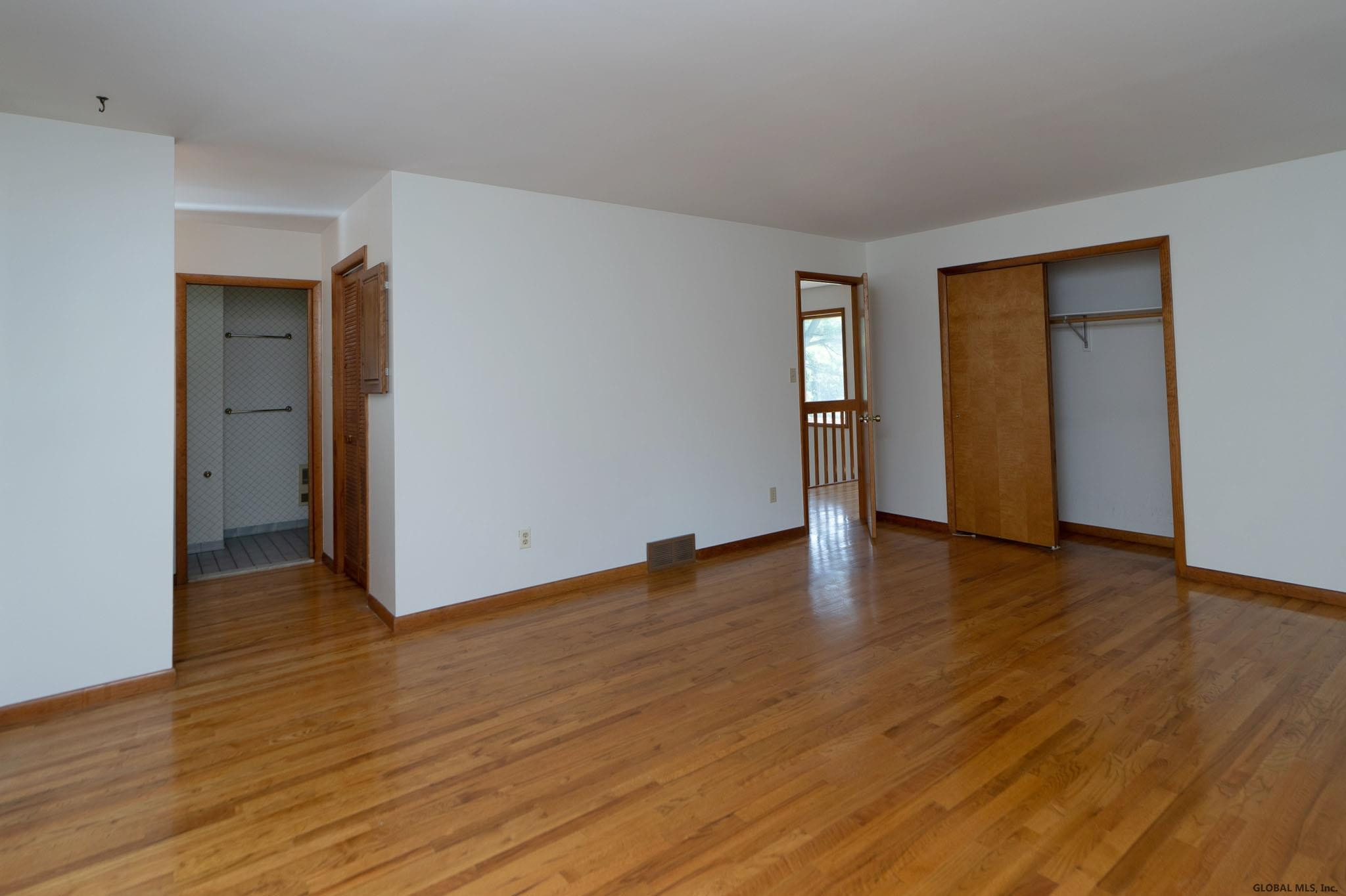 1389 Rowe Road Niskayuna, NY 12309 - Photo 48 of 54 Photo 50
