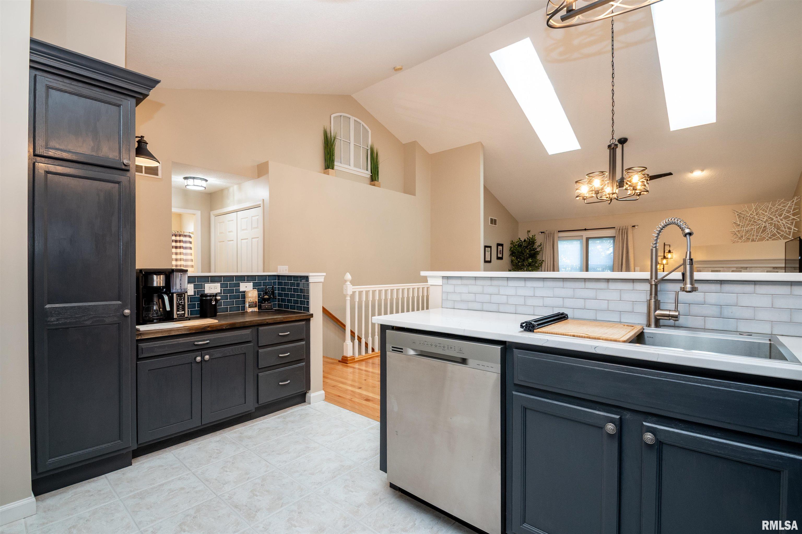 13 Elk Court Washington, IL 61571 - Photo 20 of 48