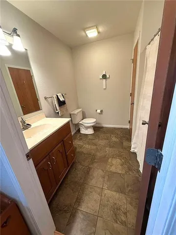 $499,900 | 28210 State F Highway, Maryville, MO 64468