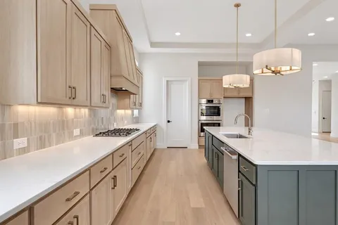 $899,999 | 271 Lantern Ridge Drive, Aledo, TX 76008