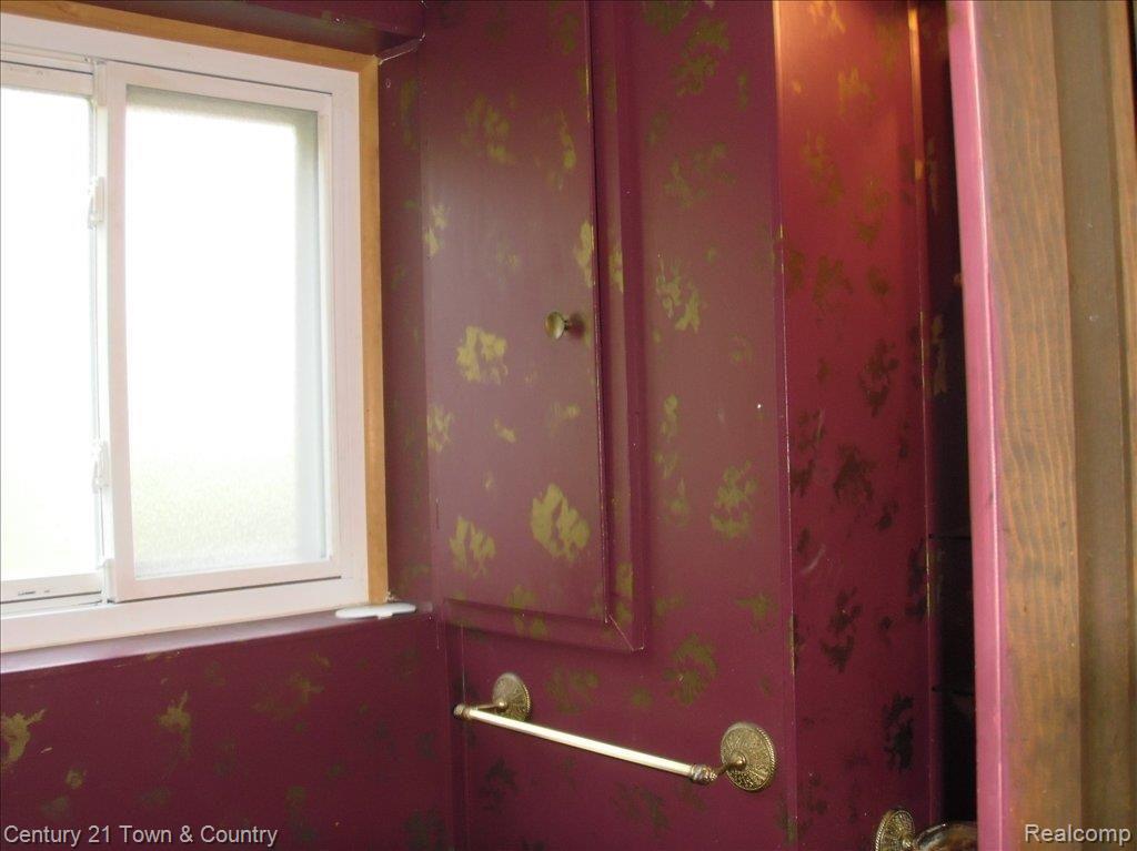 25124 Peter Kaltz Road Warren, MI 48091 - Photo 12 of 13 Full Bath LL