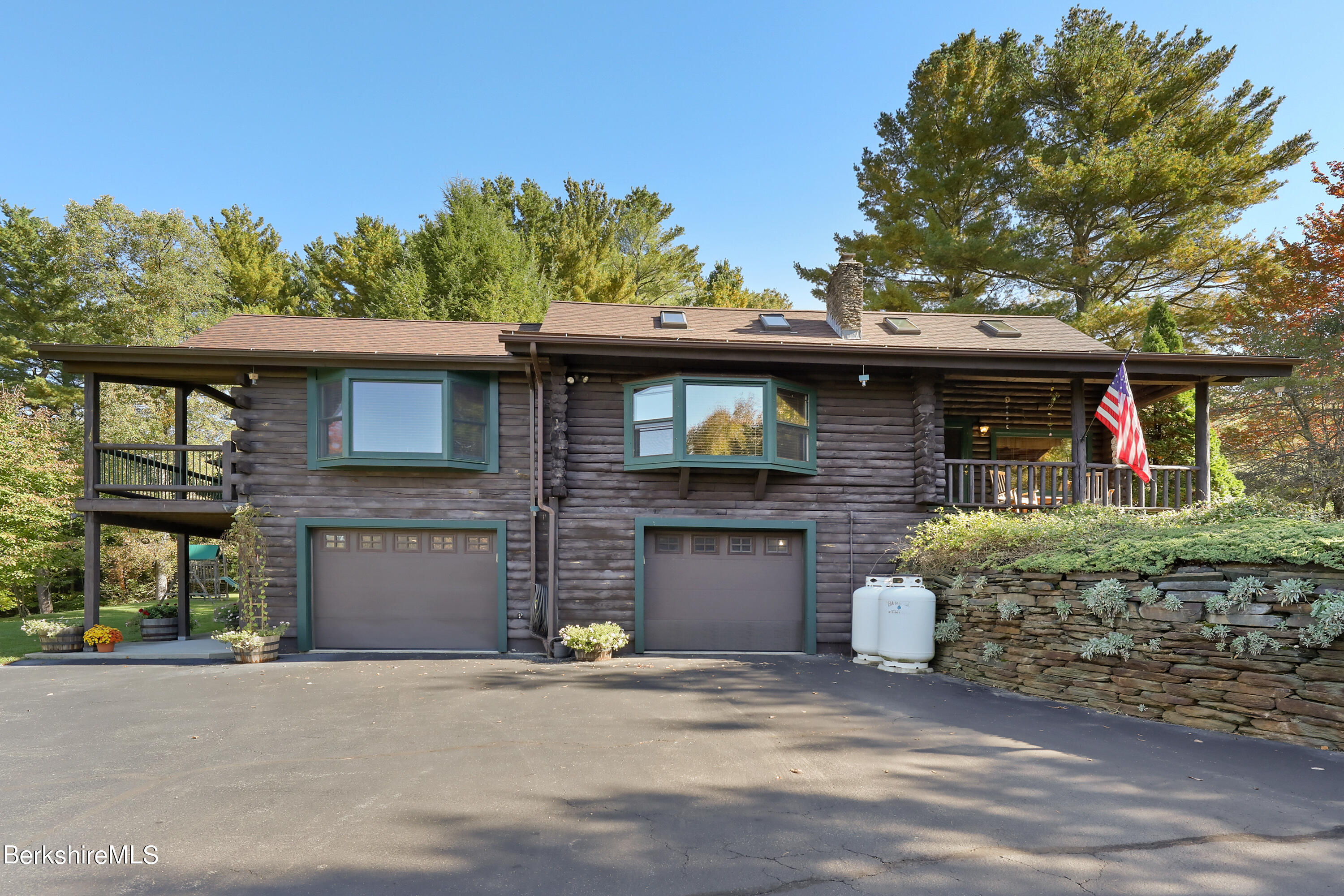 425 Wells Road Cheshire, MA 01225 - Photo 3 of 47 Exterior Front