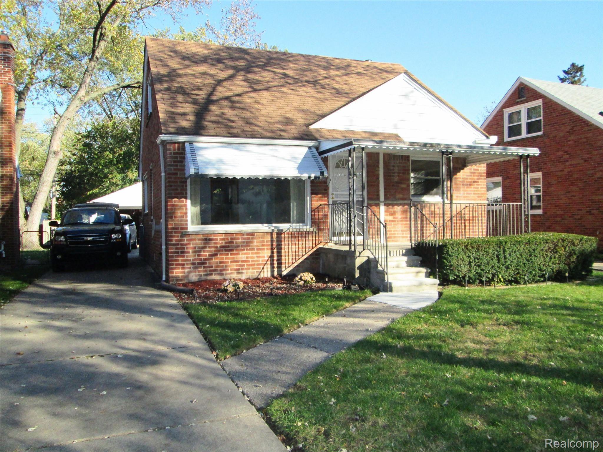415 Sherbourne Street Inkster, MI 48141 - Photo 2 of 25 front of home 1.jpg
