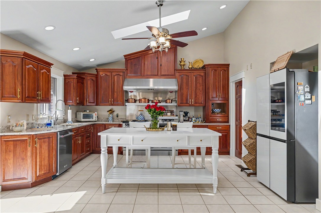 2840 Batestown Road Oakwood, IL 61858 - Photo 14 of 48