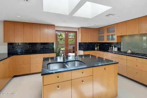 $2,695,000 | 4210 North 63rd Place, Scottsdale, AZ 85251