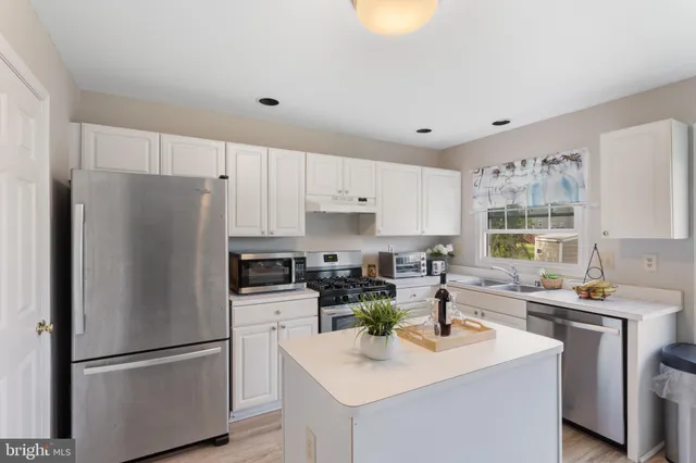 $355,000 | 26 Esperanza Court, Baltimore, MD 21208