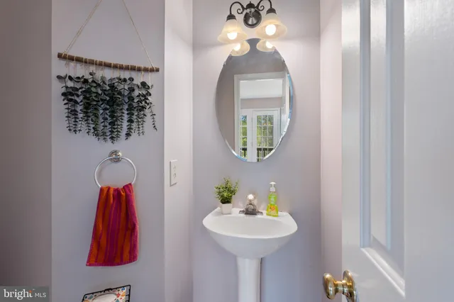 $355,000 | 26 Esperanza Court, Baltimore, MD 21208