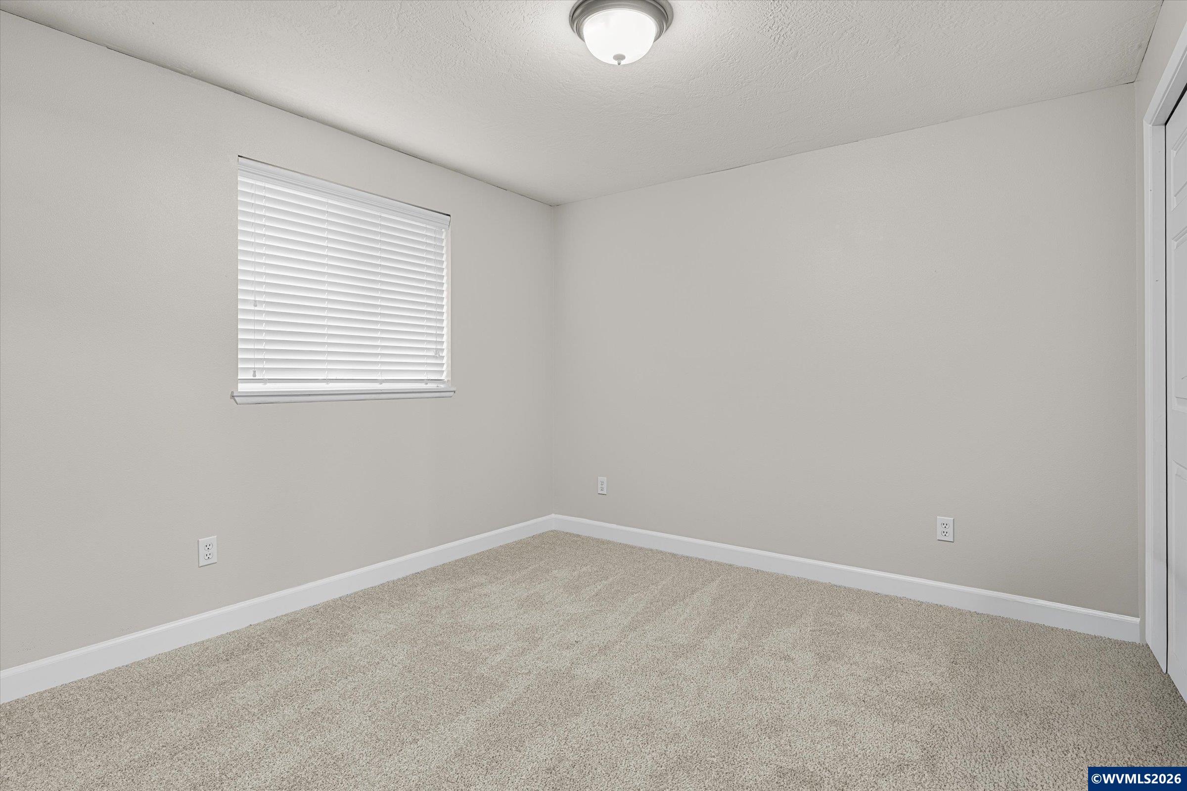 3390 Marion Street Southeast Albany, OR 97322 - Photo 27 of 36 Gallery Image 27