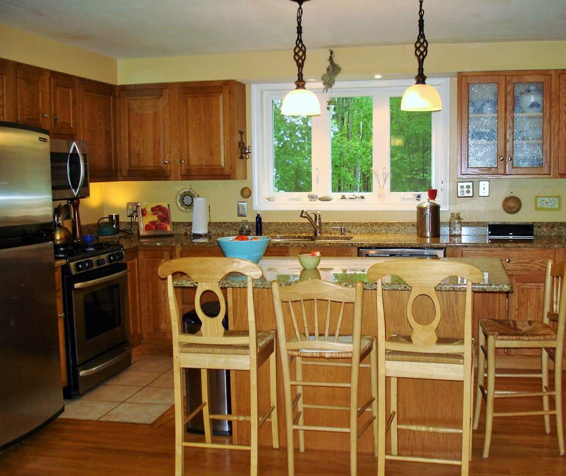 65 Hoit Road Concord, NH 03301 - Photo 3 of 24 Gallery Image 3