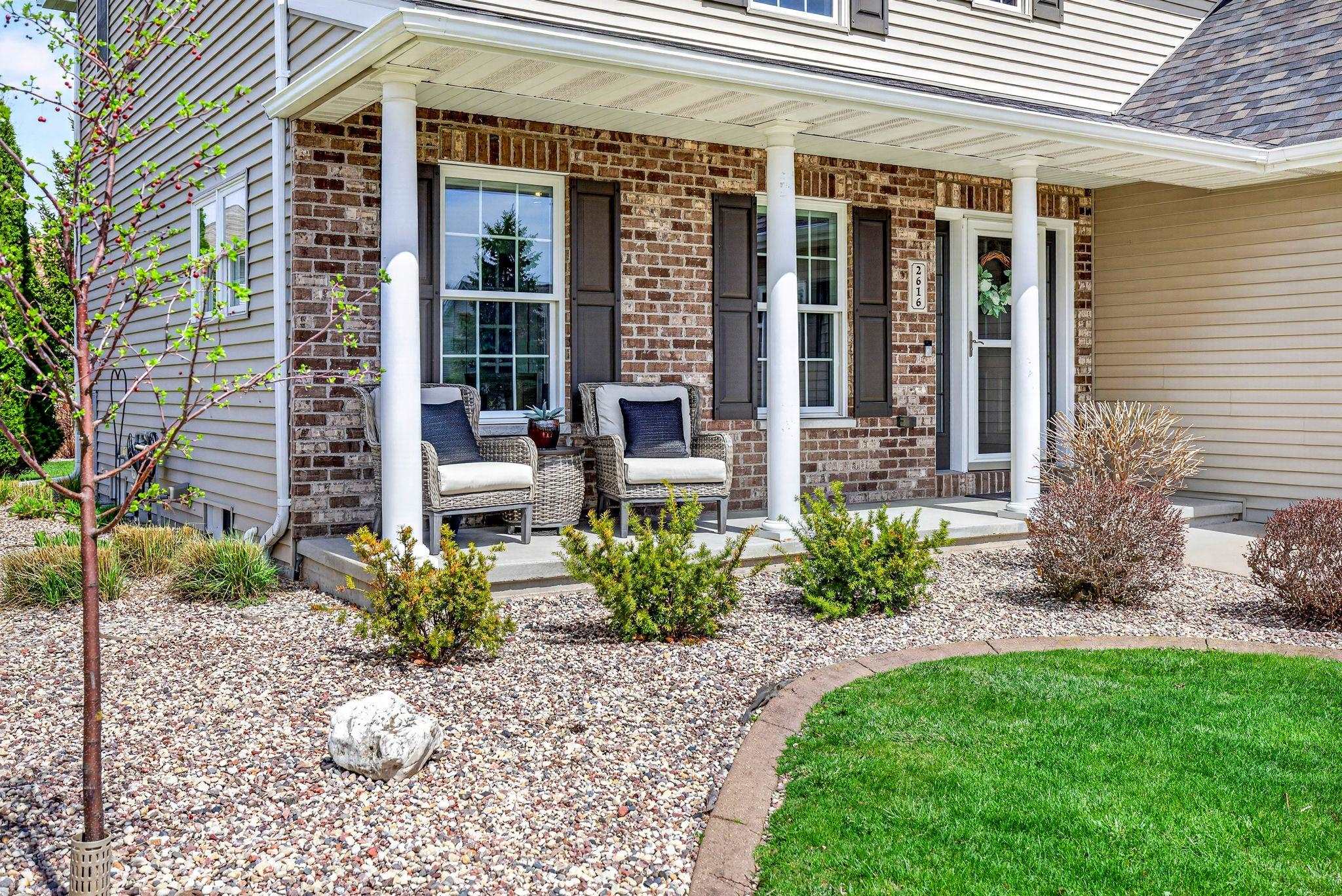 2616 East Sundance Drive Appleton, WI 54913 - Photo 2 of 45