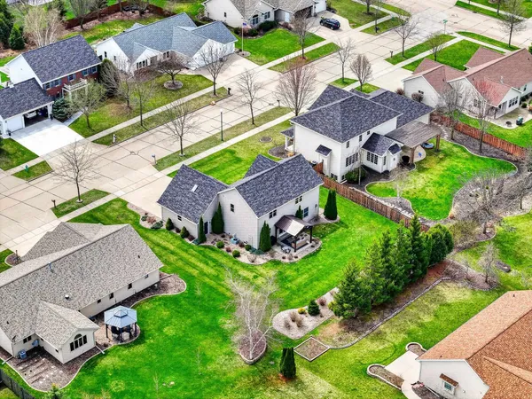 $489,900 | 2616 East Sundance Drive, Appleton, WI 54913