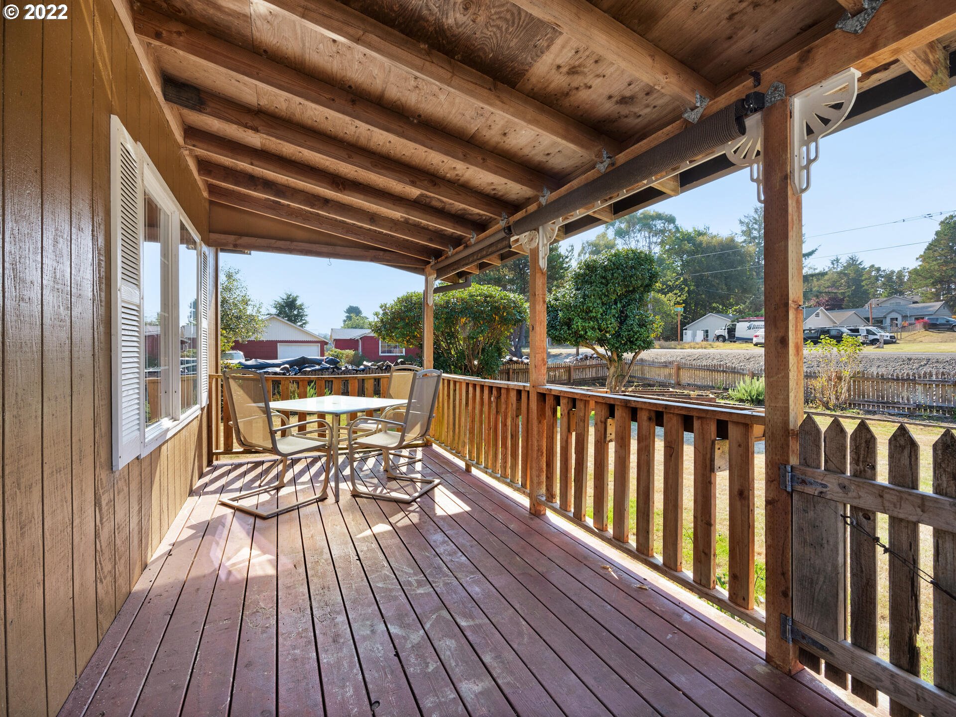 90517 Lewis Road Warrenton, OR 97146 - Photo 4 of 25 Gallery Image 4