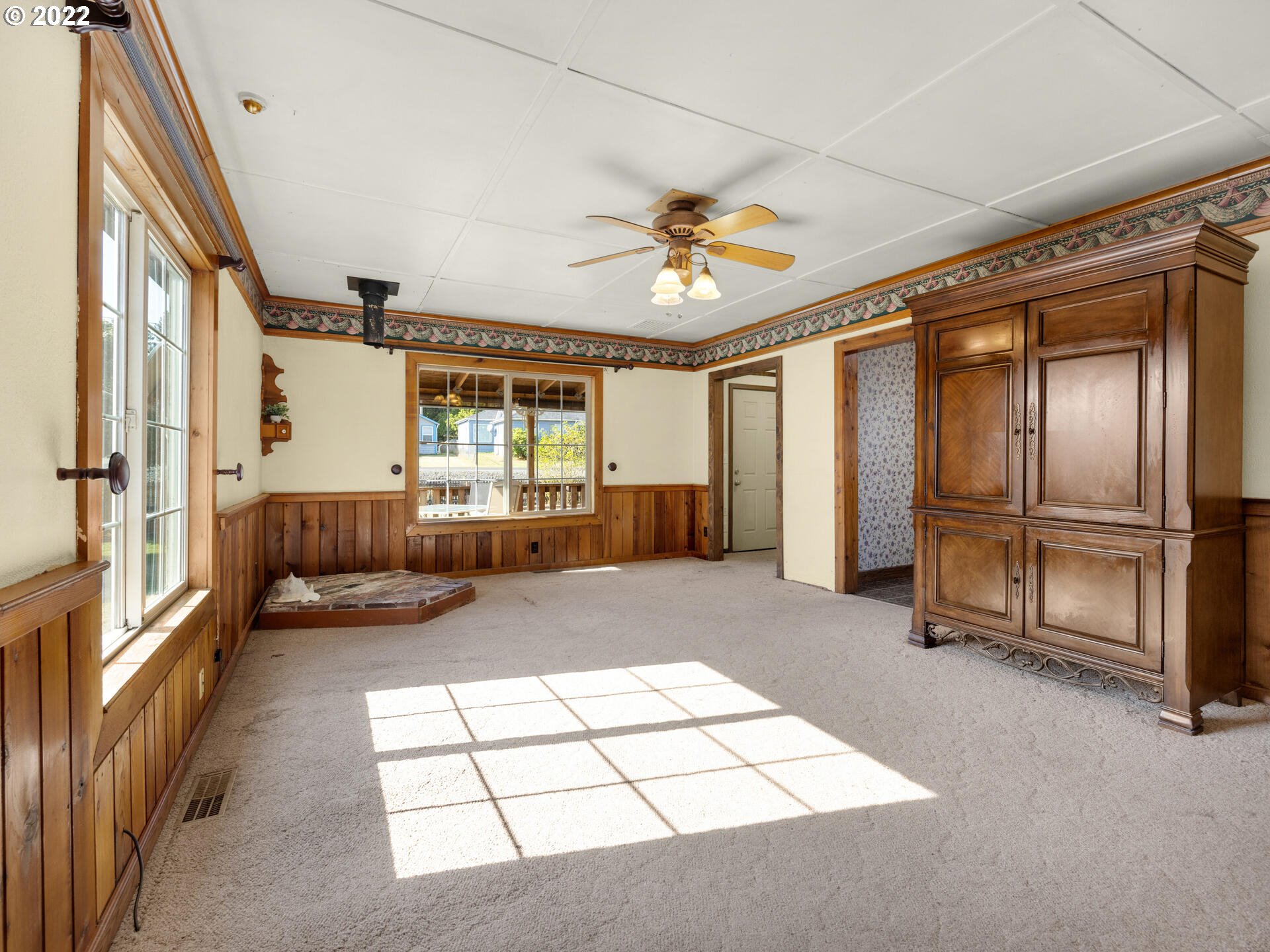 90517 Lewis Road Warrenton, OR 97146 - Photo 9 of 25 Gallery Image 9