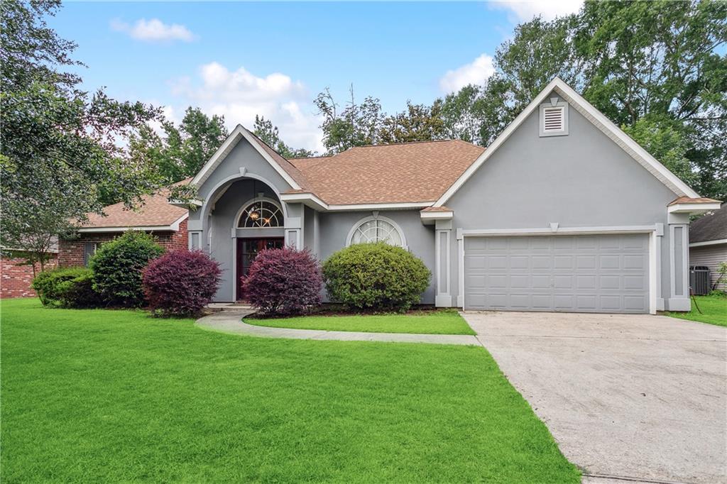 980 Rue Chinon Mandeville, LA 70471 - Photo 2 of 20 Gallery Image 2