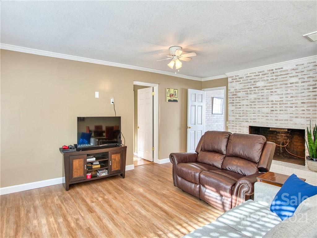 351 Camp Branch Road Waynesville, NC 28786 - Photo 16 of 31 Gallery Image 16