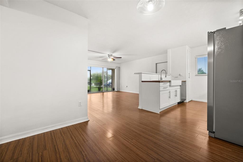 2938 Clark Road, Unit 103 Sarasota, FL 34231 - Photo 9 of 26