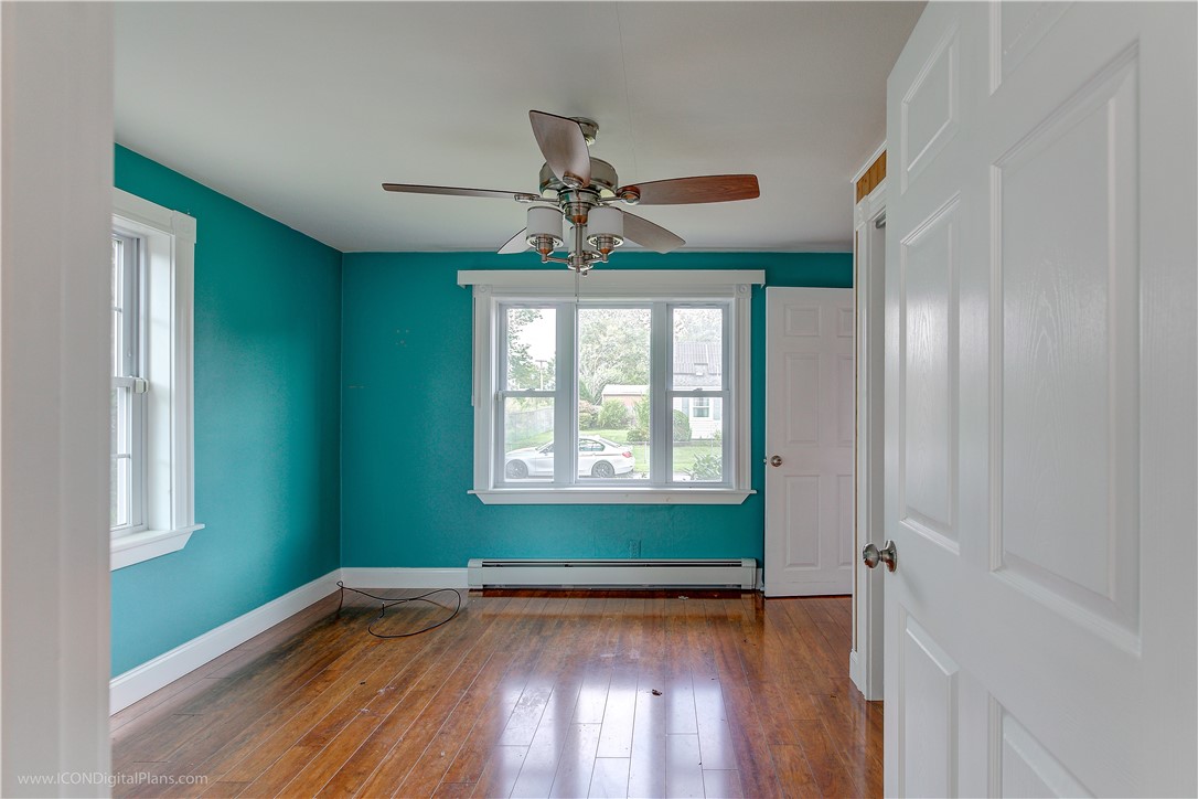 18 Rosedale Avenue Middletown, RI 02842 - Photo 13 of 31