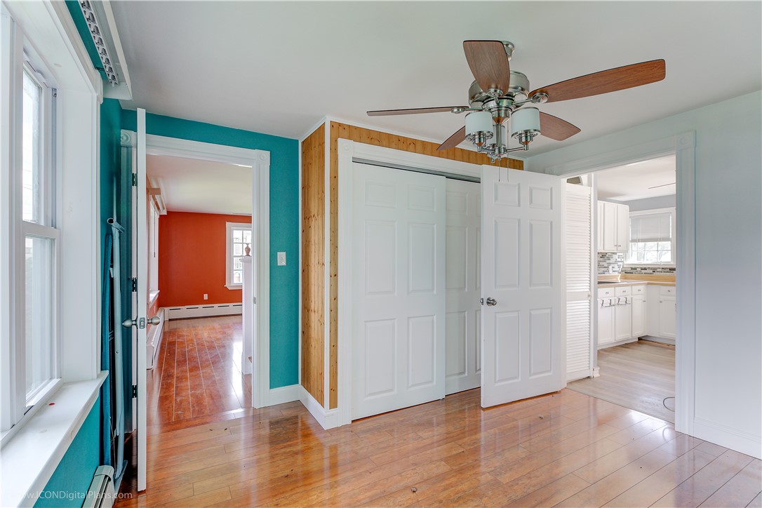 18 Rosedale Avenue Middletown, RI 02842 - Photo 14 of 31