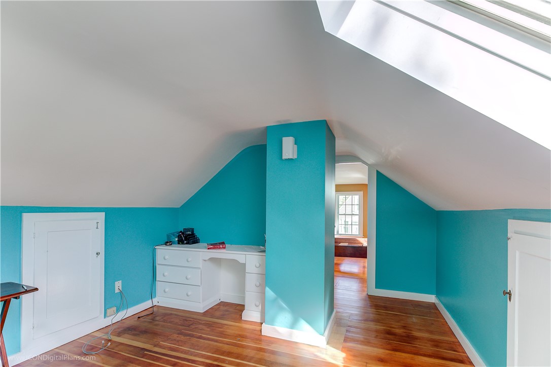 18 Rosedale Avenue Middletown, RI 02842 - Photo 24 of 31