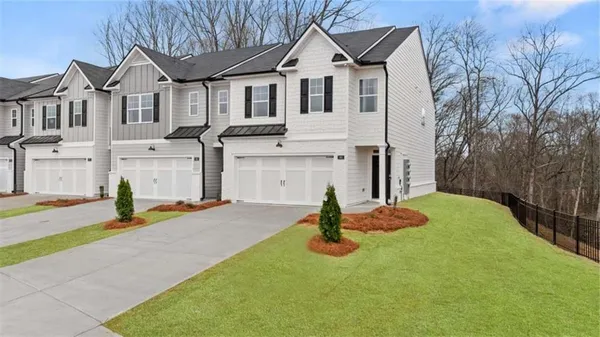 $322,700 | 229 Sound Circle, Stockbridge, GA 30281
