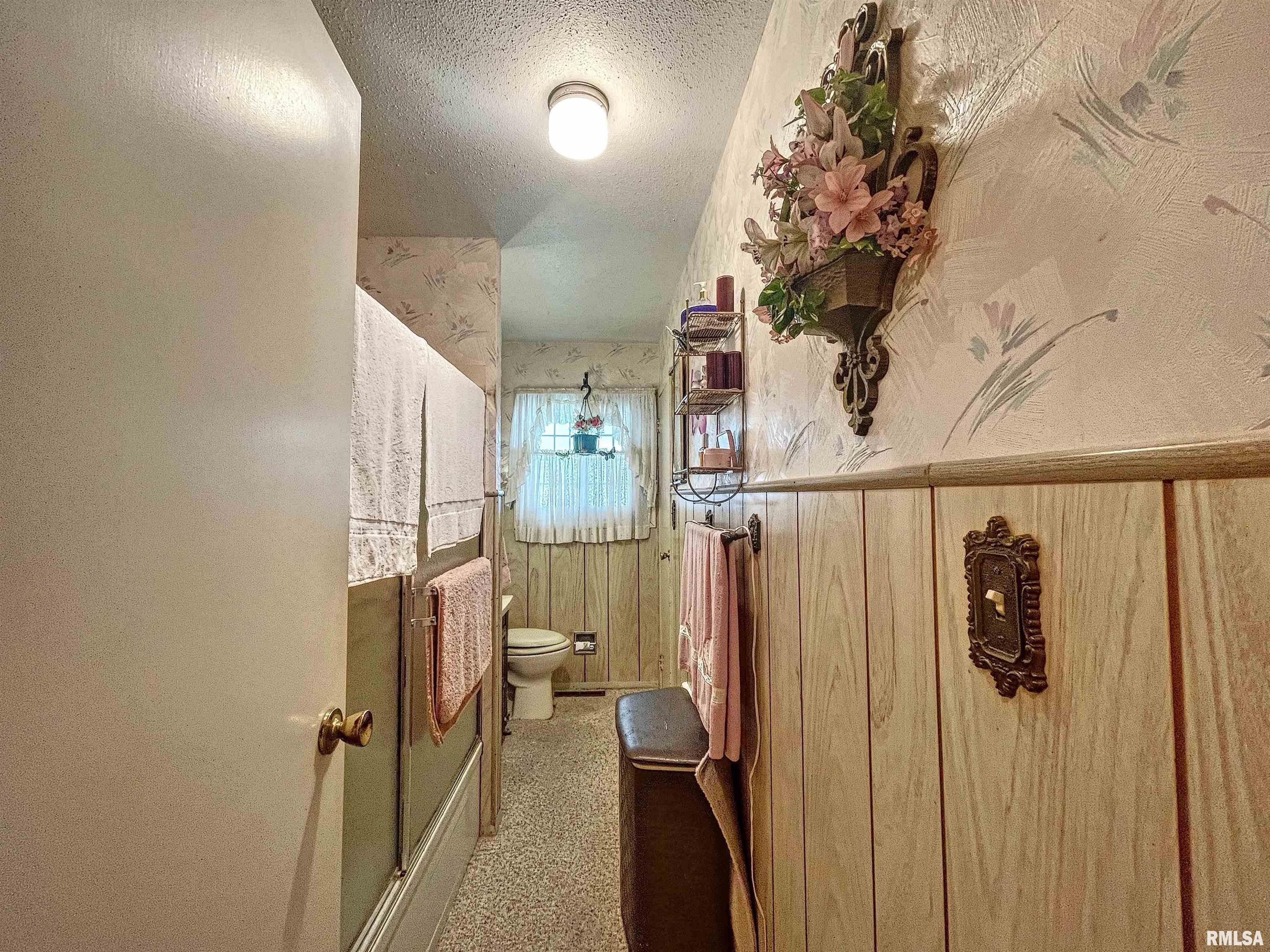 4045 10th Street East Moline, IL 61244 - Photo 11 of 16