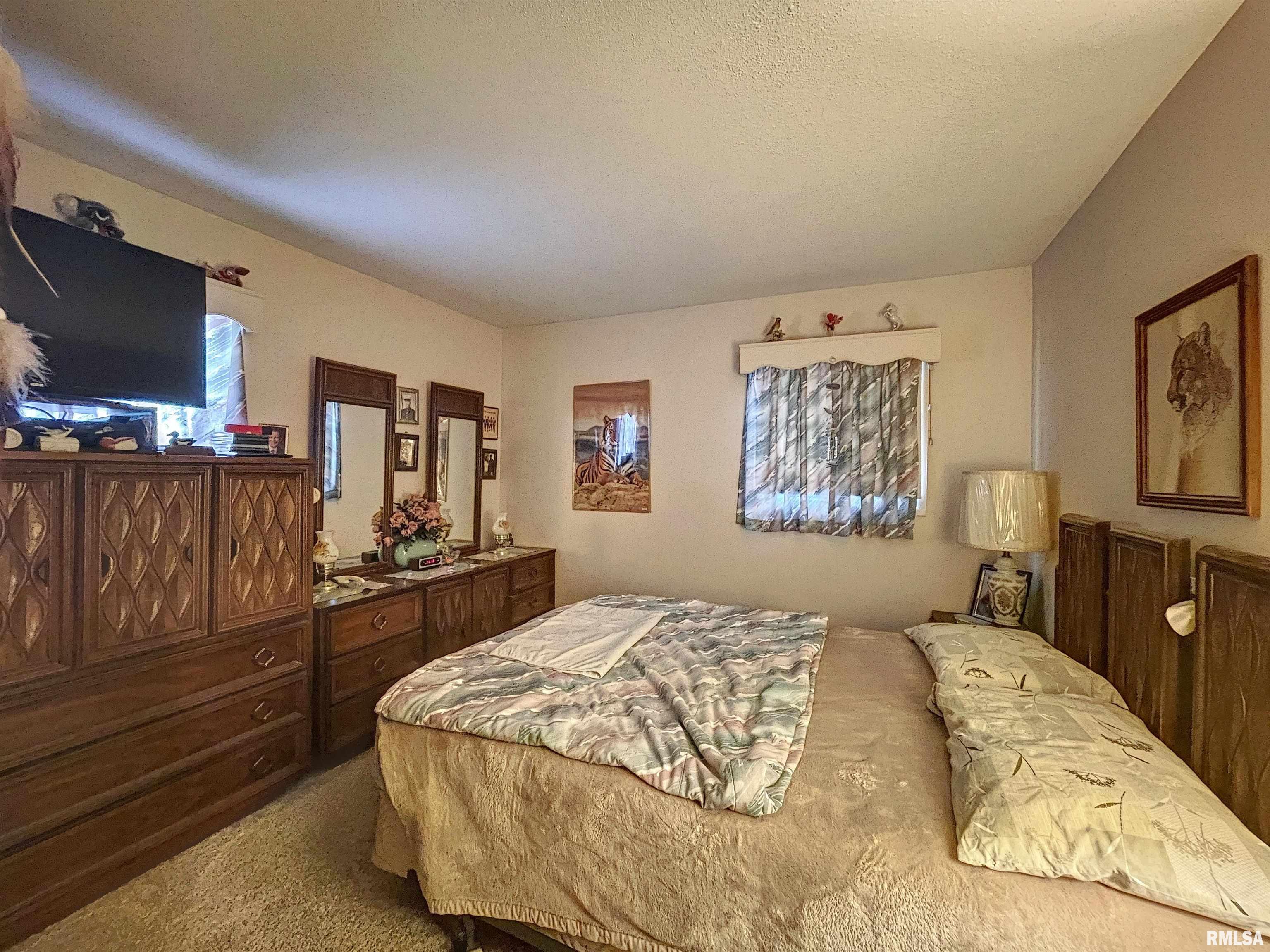 4045 10th Street East Moline, IL 61244 - Photo 7 of 16