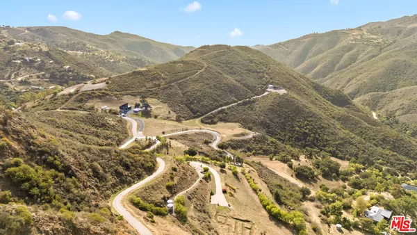 $625,000 | 12324 Yerba Buena Road, Malibu, CA 90265
