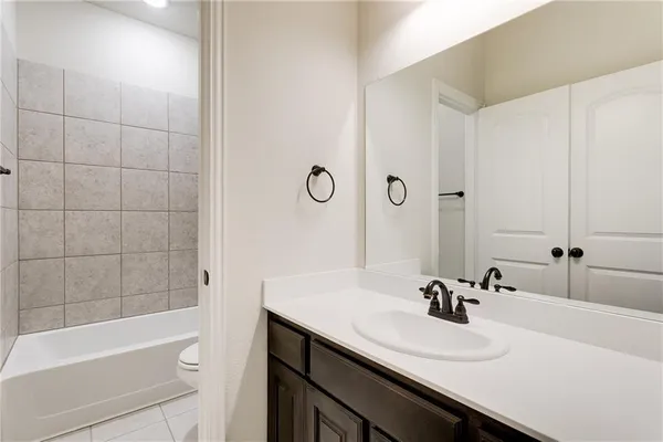 $1,950 | 601 Beechwood Drive, Greenville, TX 75402